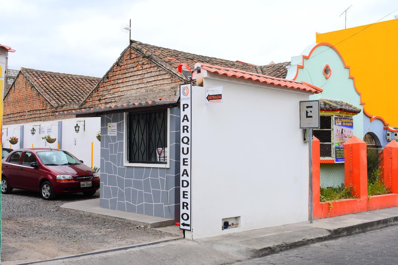 Endamo Hotel Latacunga Exterior photo